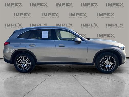 2024 Mercedes-Benz GLC 300 4MATIC