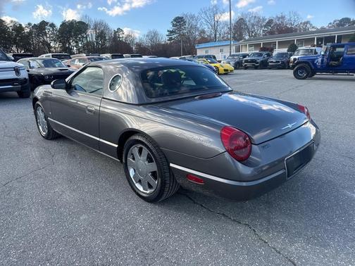 2003 Ford Thunderbird Base