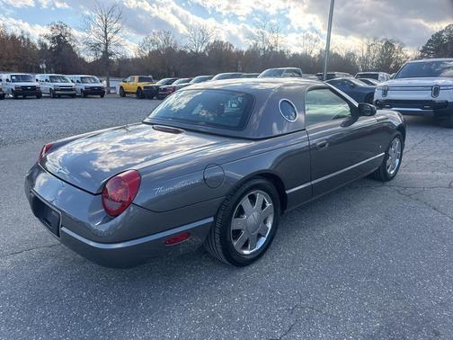 2003 Ford Thunderbird Base