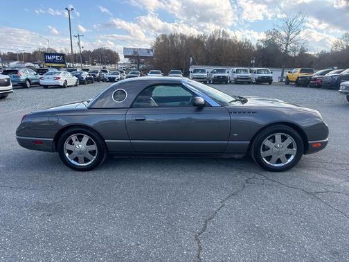 2003 Ford Thunderbird Base