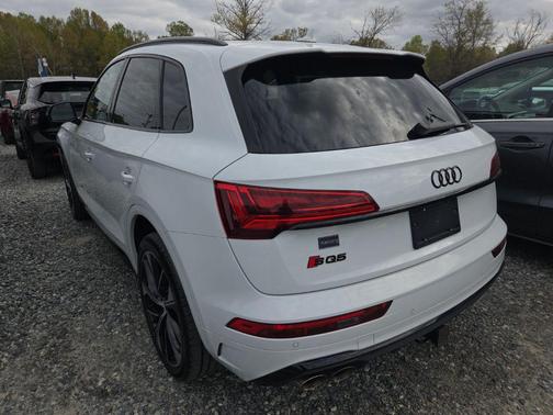 White 2022 Audi SQ5 3.0T Premium Plus
