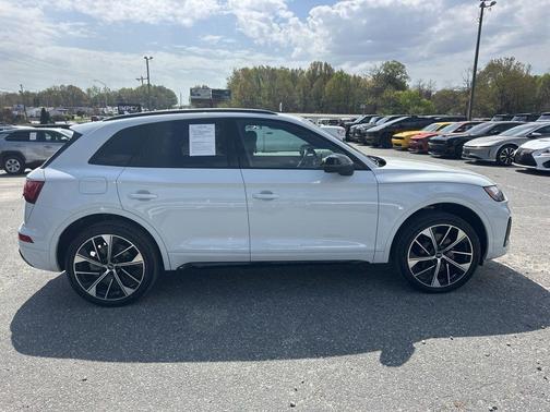 White 2022 Audi SQ5 3.0T Premium Plus