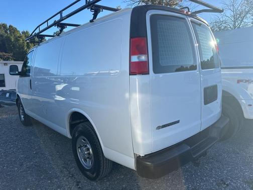 2020 Chevrolet Express 2500 RWD 2500 Regular Wheelbase WT