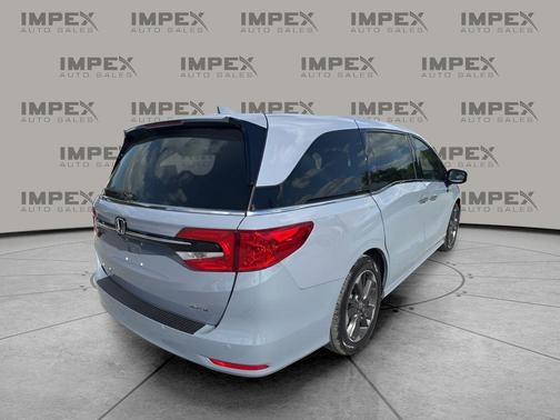 Sonic Gray Pearl 2023 Honda Odyssey Elite