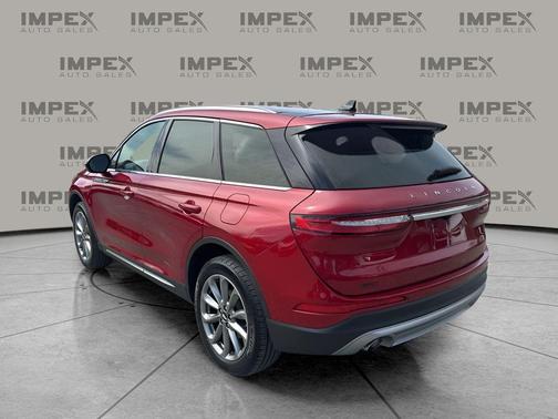 2022 Lincoln Corsair Standard