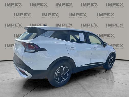 2024 Kia Sportage LX