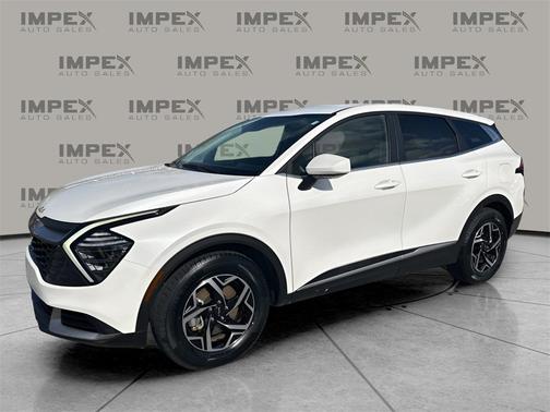 2024 Kia Sportage LX