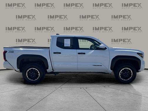 2025 Toyota Tacoma TRD Off Road