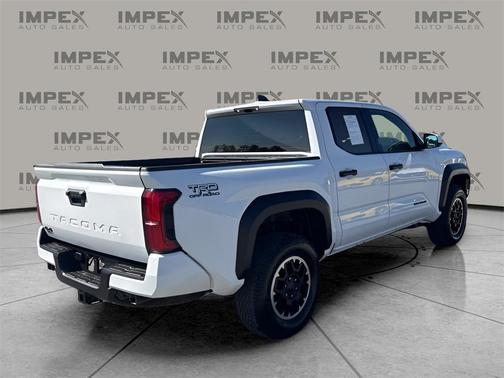 2025 Toyota Tacoma TRD Off-Road