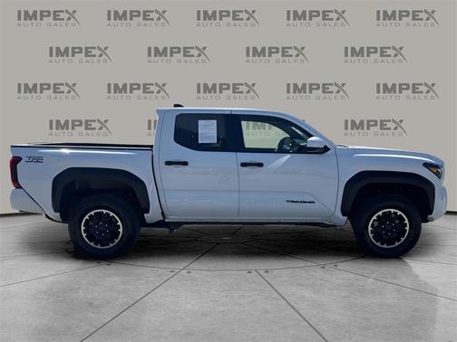 2025 Toyota Tacoma TRD Off-Road
