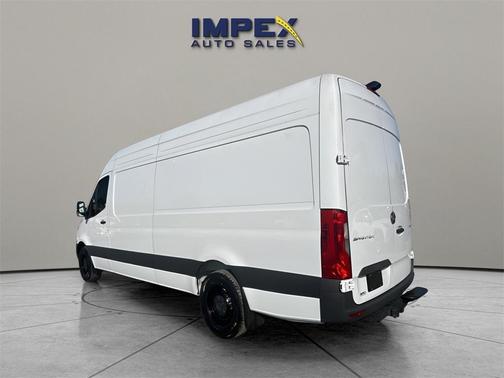 2025 Mercedes-Benz Sprinter 2500 High Roof