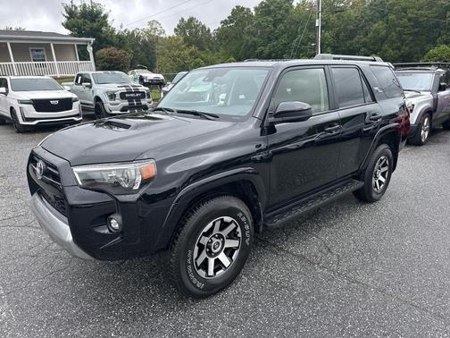 2024 Toyota 4Runner TRD Off Road
