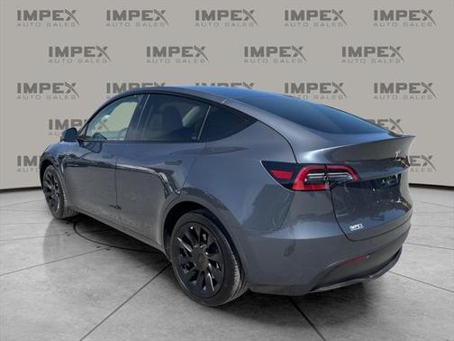 2024 Tesla Model Y Long Range Dual Motor All-Wheel Drive