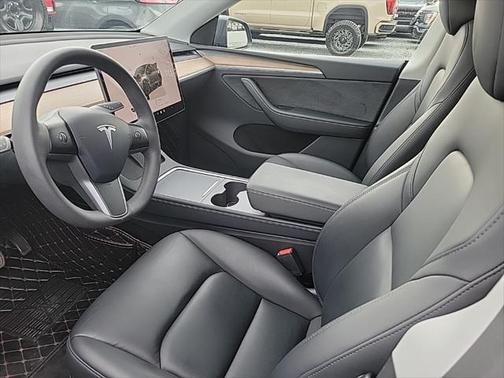 2024 Tesla Model Y Long Range Dual Motor All-Wheel Drive
