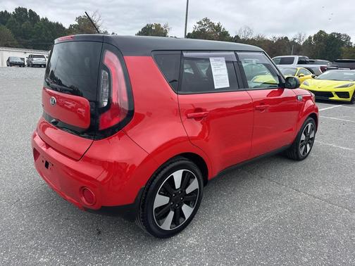 2017 Kia Soul +