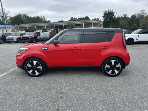 2017 Kia Soul +