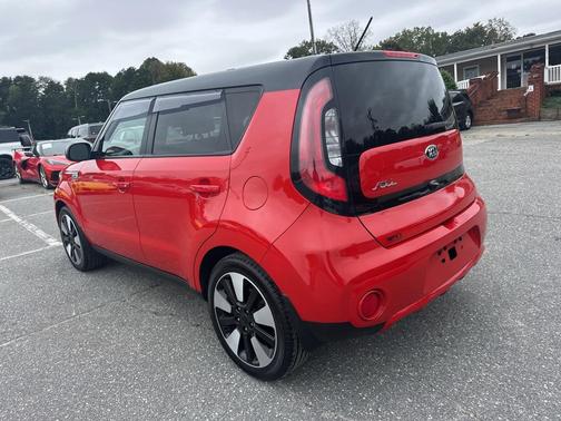 2017 Kia Soul +
