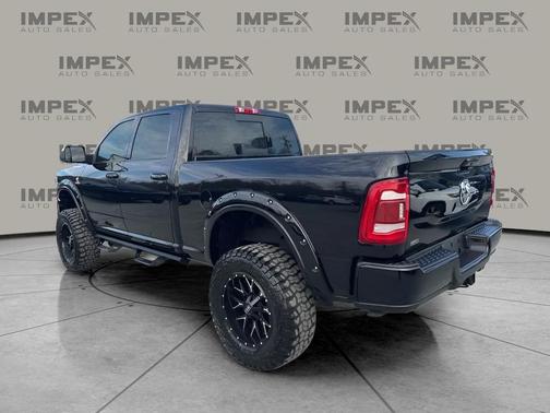 2022 RAM 2500 Big Horn Crew Cab 4x4 6'4' Box