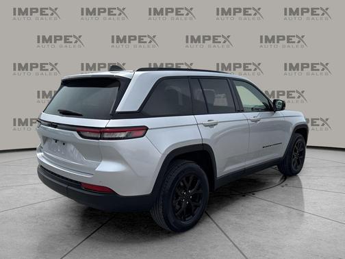 2024 Jeep Grand Cherokee Altitude