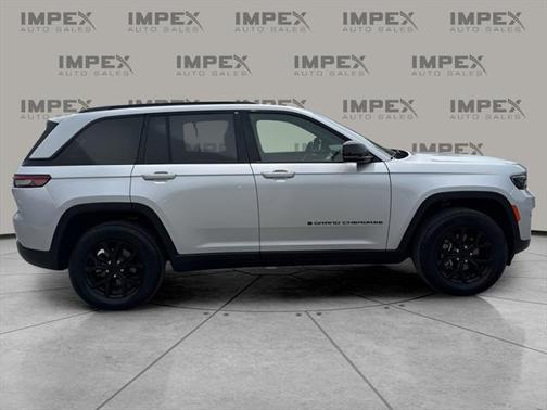 2024 Jeep Grand Cherokee Altitude