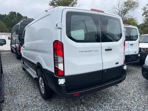 2023 Ford Transit-250 Base
