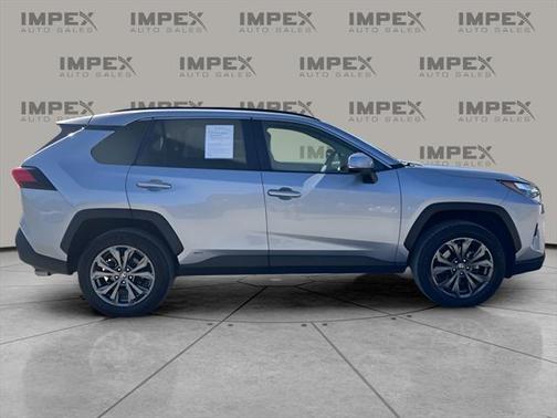 2022 Toyota RAV4 Hybrid XLE Premium