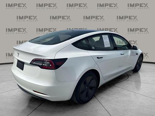 Pearl White Multi-Coat 2021 Tesla Model 3 Long Range