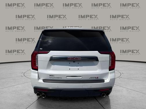 White Frost Tricoat 2023 GMC Yukon XL 4WD AT4