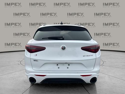 2022 Alfa Romeo Stelvio Ti
