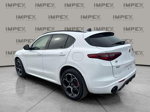 2022 Alfa Romeo Stelvio Ti