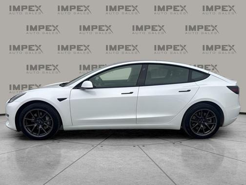 2023 Tesla Model 3 Standard Range