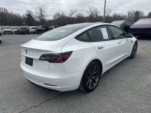 2023 Tesla Model 3 Standard Range