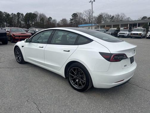 2023 Tesla Model 3 Standard Range