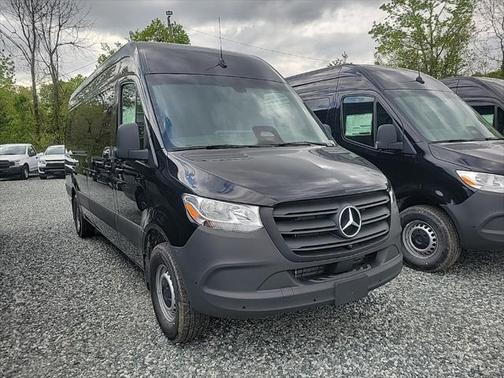 2025 Mercedes-Benz Sprinter 2500 High Roof