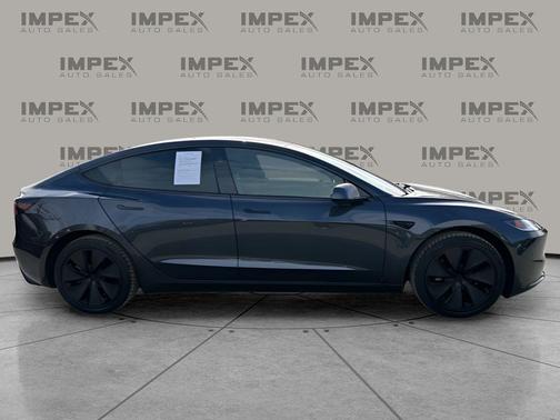 2025 Tesla Model 3 Long Range