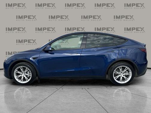 2022 Tesla Model Y Long Range Dual Motor All-Wheel Drive