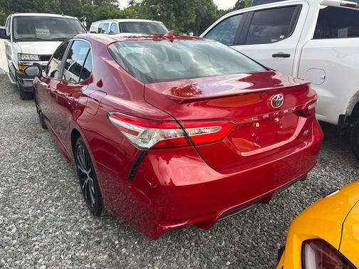 Red 2020 Toyota Camry SE