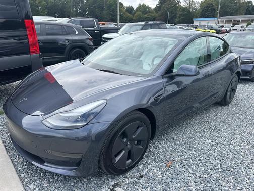 2023 Tesla Model 3 Standard Range