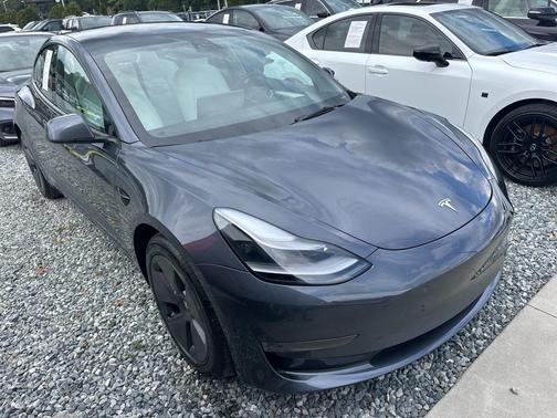 2023 Tesla Model 3 Standard Range