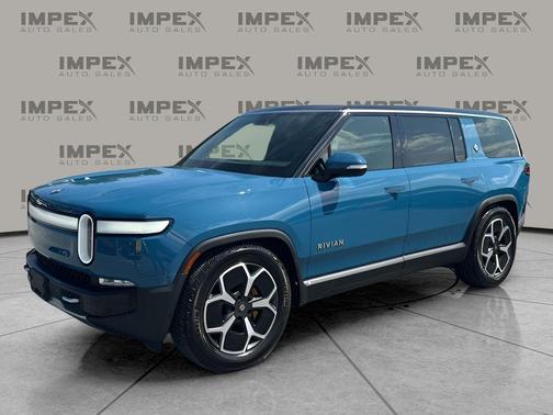 2023 Rivian R1S Adventure