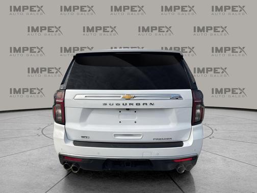2023 Chevrolet Suburban Premier
