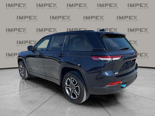 2023 Jeep Grand Cherokee 4xe Trailhawk