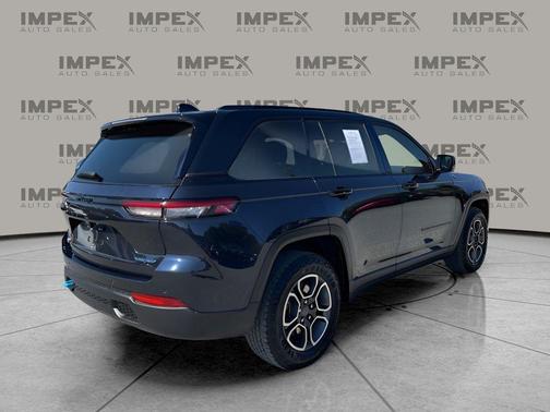2023 Jeep Grand Cherokee 4xe Trailhawk