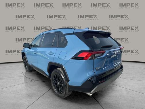 2024 Toyota RAV4 Hybrid SE