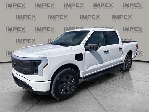 2023 Ford F-150 Lightning XLT