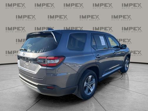 2023 Honda Pilot 2WD EX-L 8 Passenger