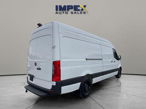 2024 Mercedes-Benz Sprinter 2500 High Roof
