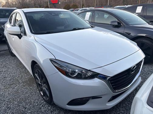 2018 Mazda Mazda3 Touring