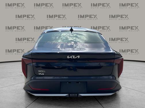 Aurora Black Pearl 2025 Kia K4 LX