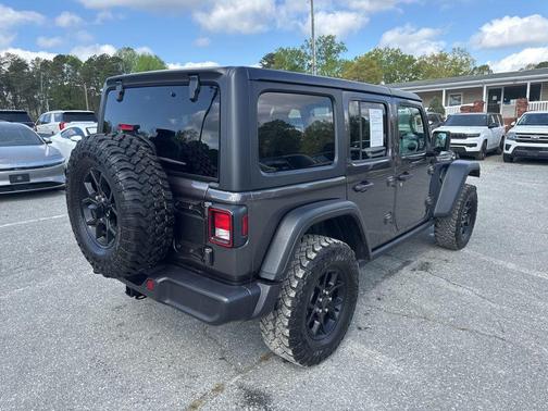 Granite Crystal Metallic Clearcoat 2025 Jeep Wrangler Willys